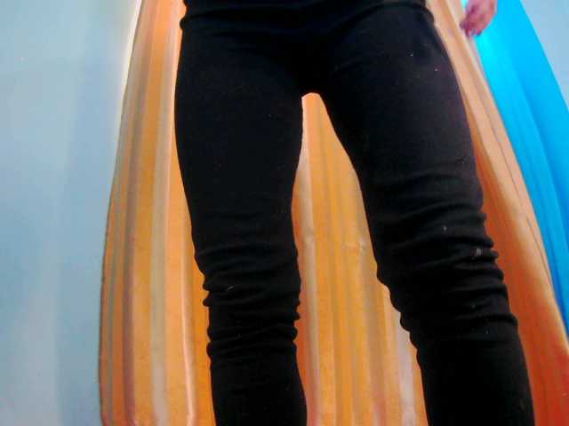 Preview of reinewallashy3