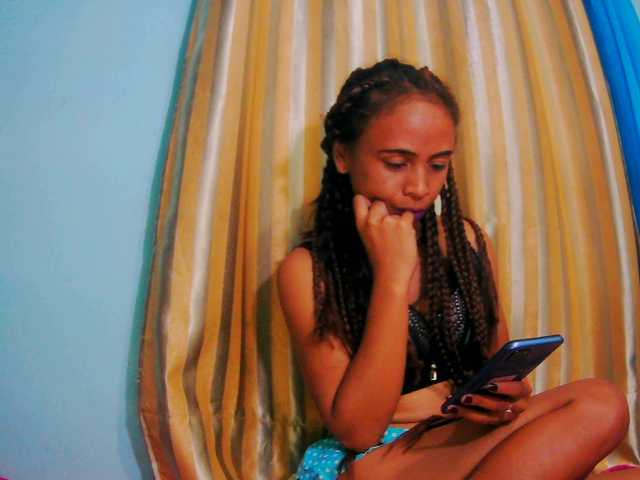 Preview of reinewallashy3