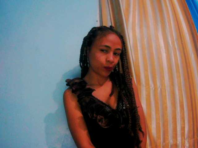 Reinewallashy3 webcam