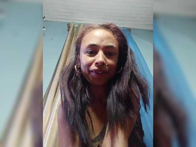 Reinewallashy3 webcam