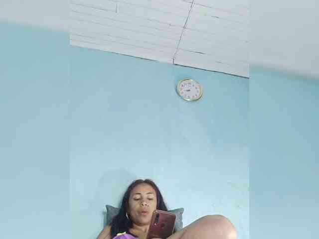 Reinewallashy3 webcam