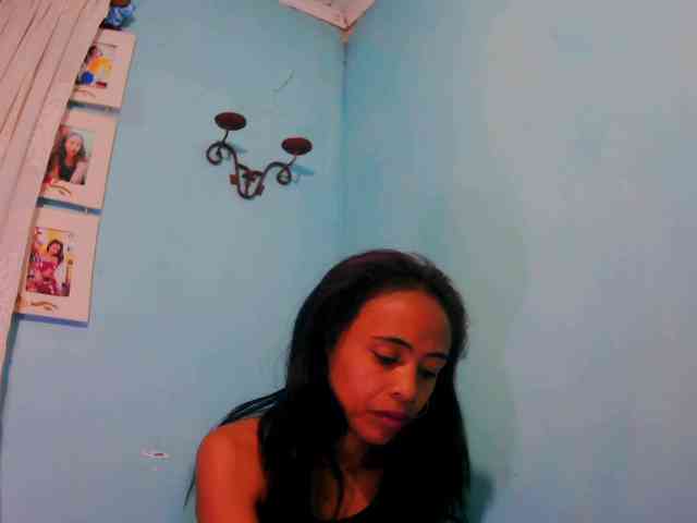 Reinewallashy3 webcam