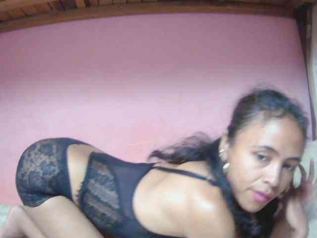 Reinewallashy3 webcam