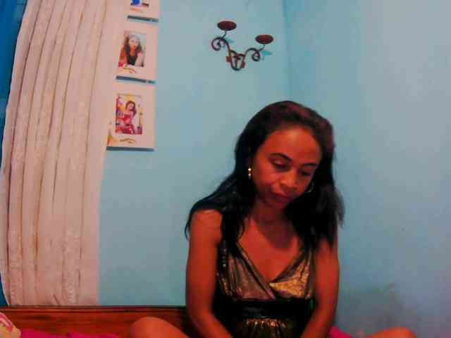 Reinewallashy3 webcam