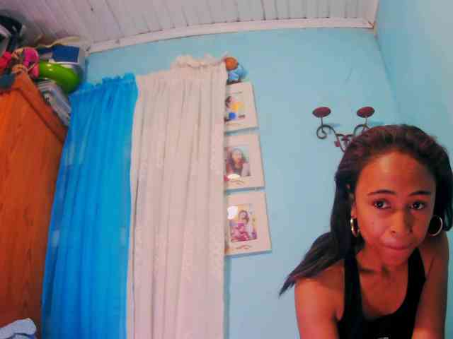 Reinewallashy3 webcam