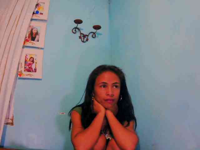 Reinewallashy3 webcam