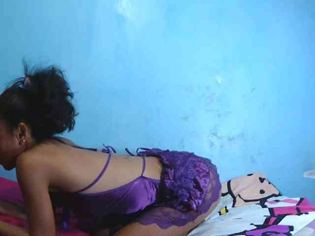 Reinewallashy3 webcam