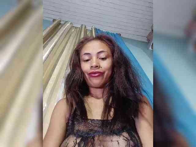 Reinewallashy3 webcam