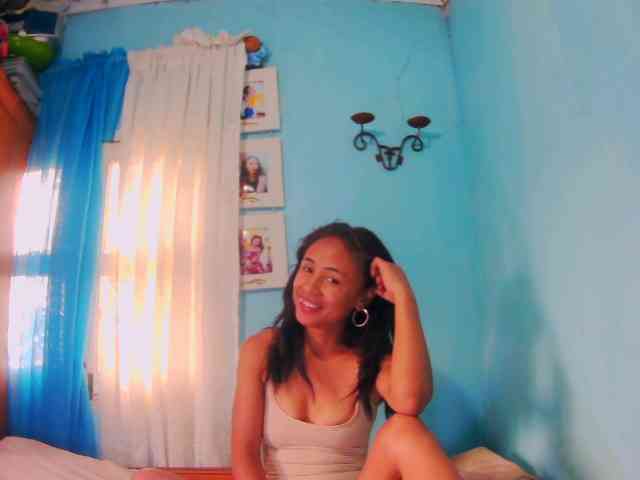 Reinewallashy3 webcam