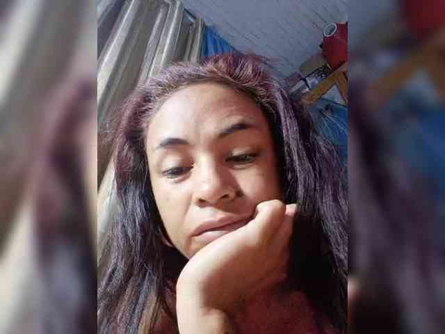 Reinewallashy3 webcam