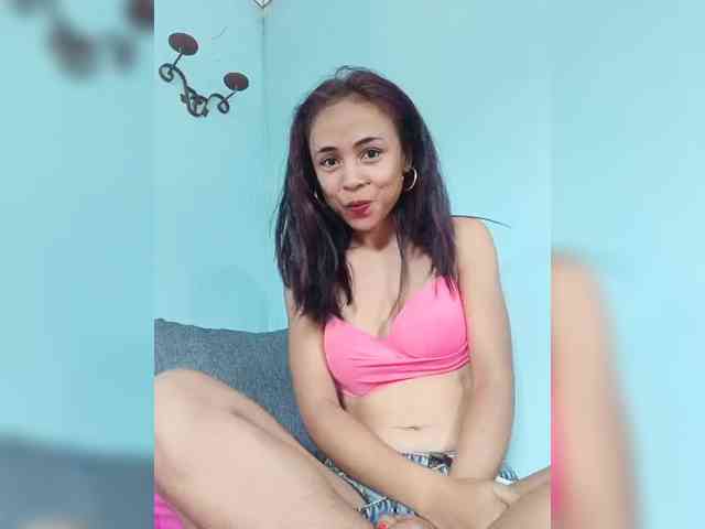 Reinewallashy3 webcam