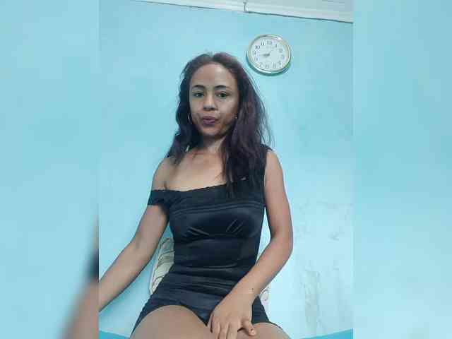 Reinewallashy3 webcam