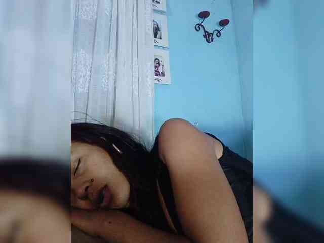 Reinewallashy3 webcam