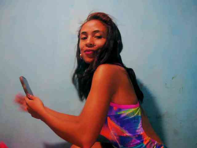 Reinewallashy3 webcam