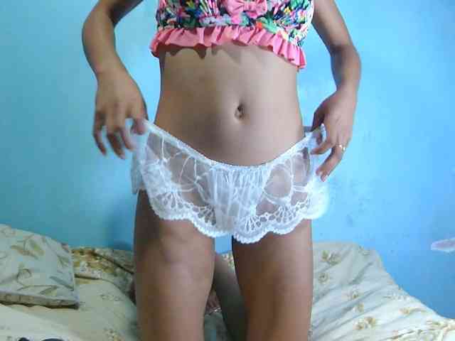Reinewallashy3 webcam