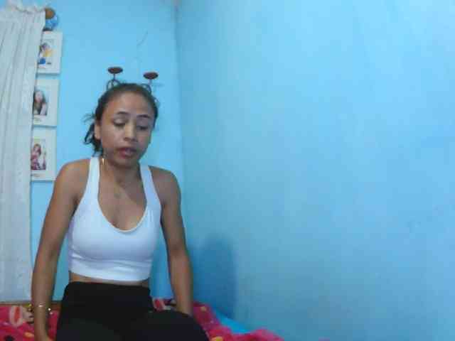 Reinewallashy3 webcam