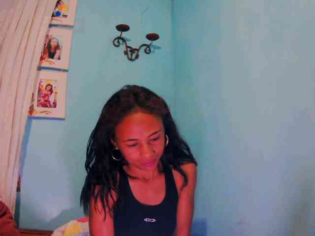 Reinewallashy3 webcam