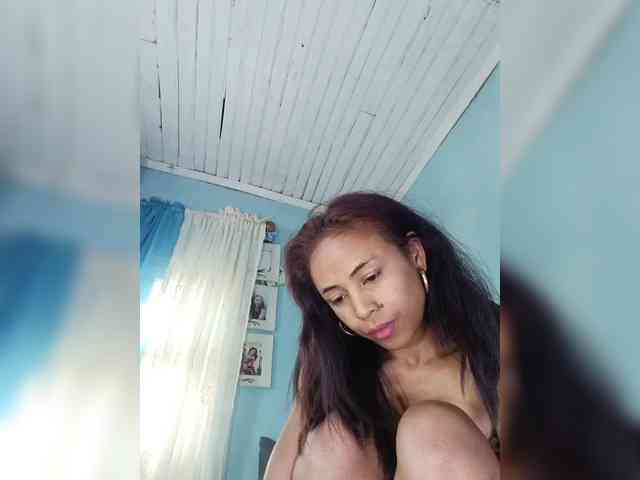 Reinewallashy3 webcam