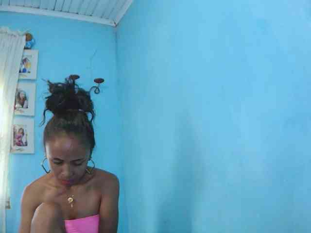 Reinewallashy3 webcam