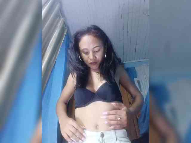 Reinewallashy3 webcam