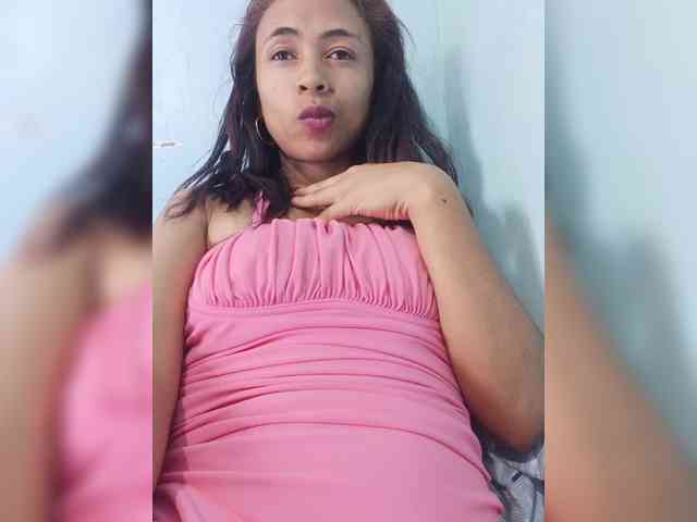 Reinewallashy3 webcam