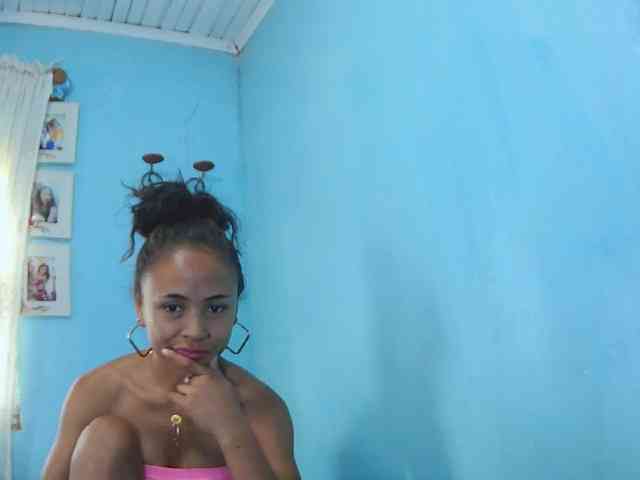 Reinewallashy3 webcam