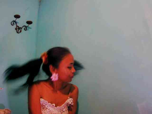 Reinewallashy3 webcam