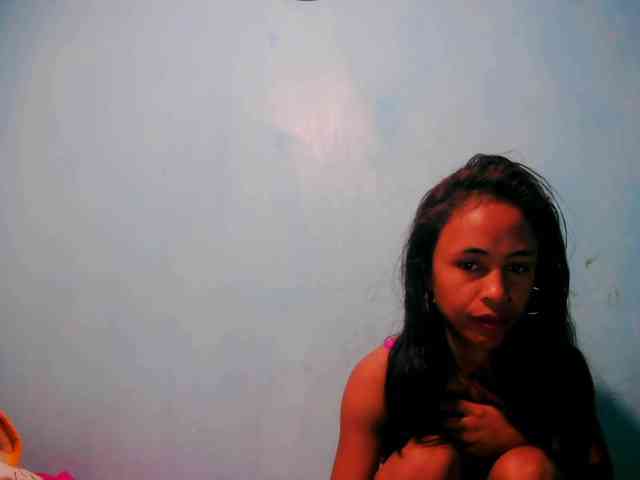 Reinewallashy3 webcam