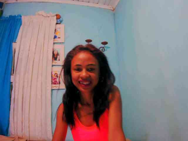 Reinewallashy3 webcam