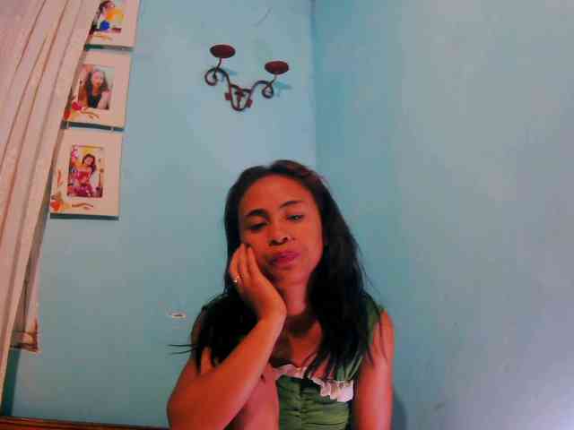 Reinewallashy3 webcam