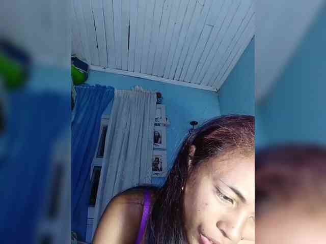 Reinewallashy3 webcam