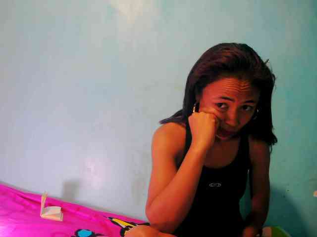 Reinewallashy3 webcam