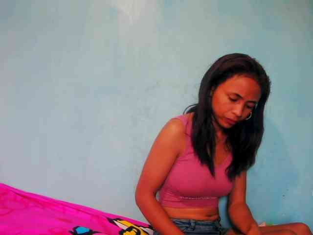 Reinewallashy3 webcam