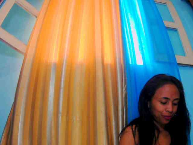 Reinewallashy3 webcam