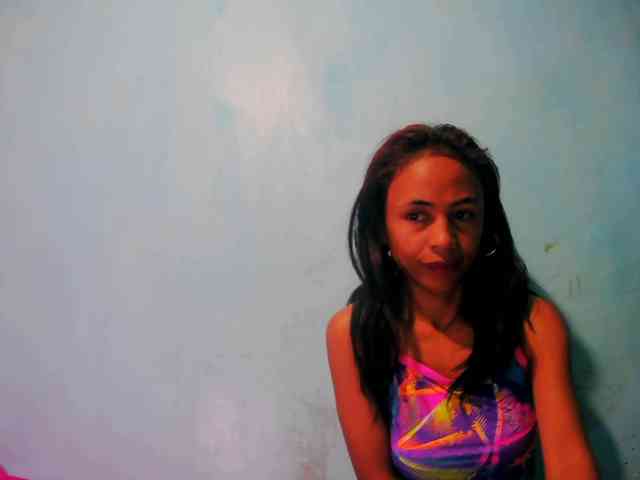 Reinewallashy3 webcam