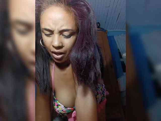 Reinewallashy3 webcam