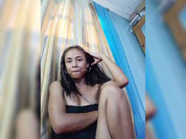 Reinewallashy3 webcam