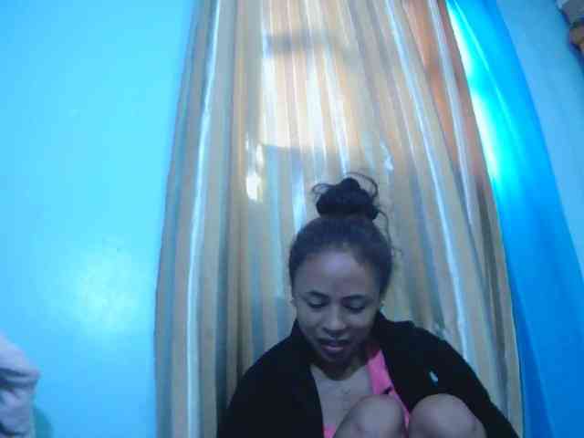 Reinewallashy3 webcam