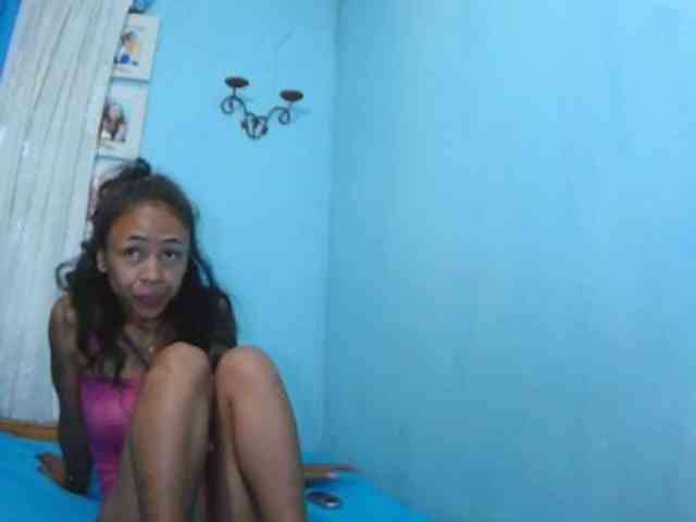 Reinewallashy3 webcam