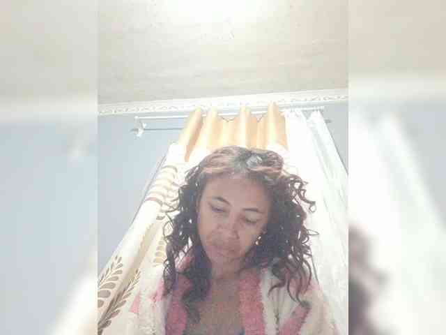 Reinewallashy3 webcam