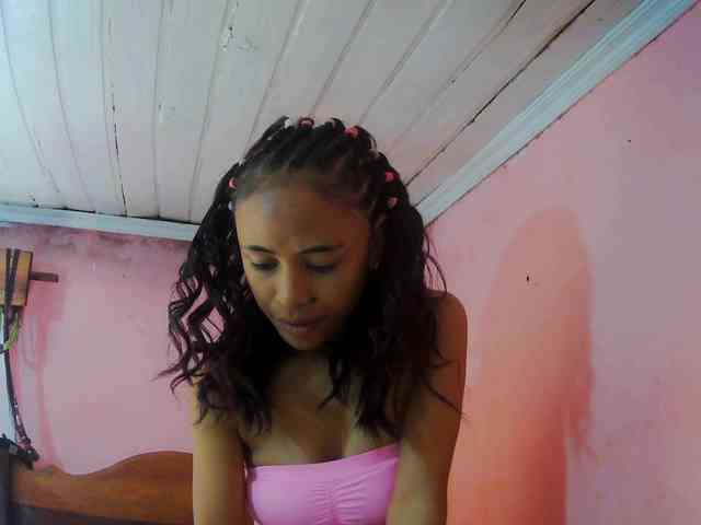 Reinewallashy3 webcam