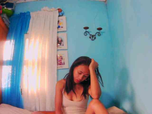 Reinewallashy3 webcam