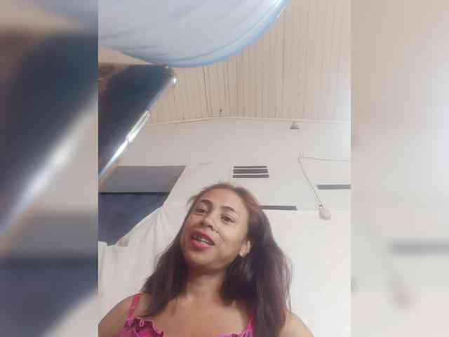 Reinewallashy3 webcam