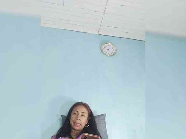 Reinewallashy3 webcam