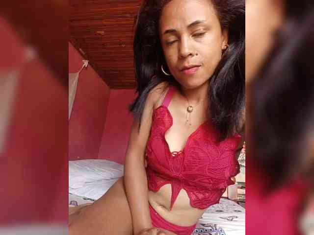 Reinewallashy3 webcam