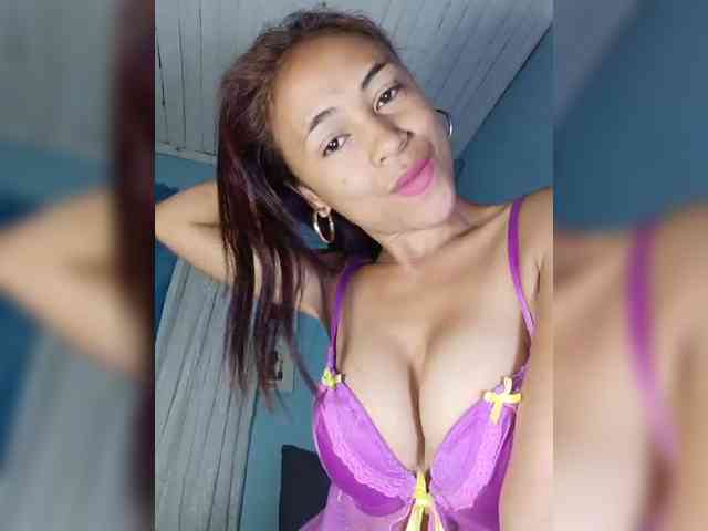 Reinewallashy3 webcam