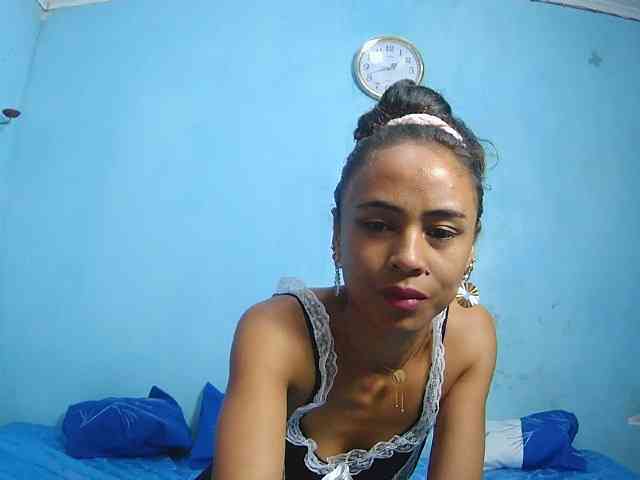 Reinewallashy3 webcam