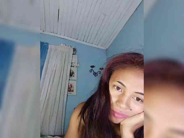 Reinewallashy3 webcam