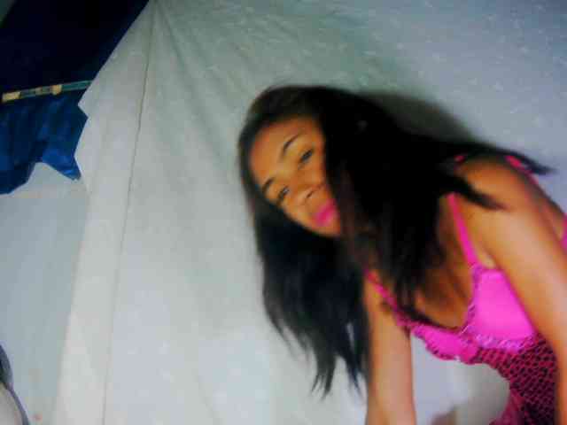 Reinewallashy3 webcam