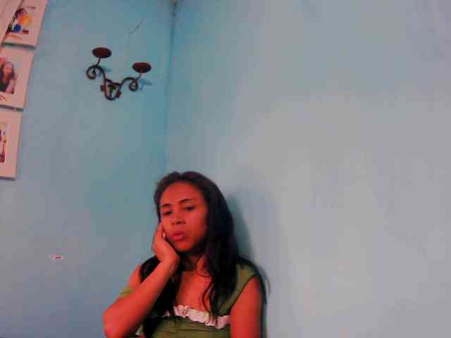 Reinewallashy3 webcam